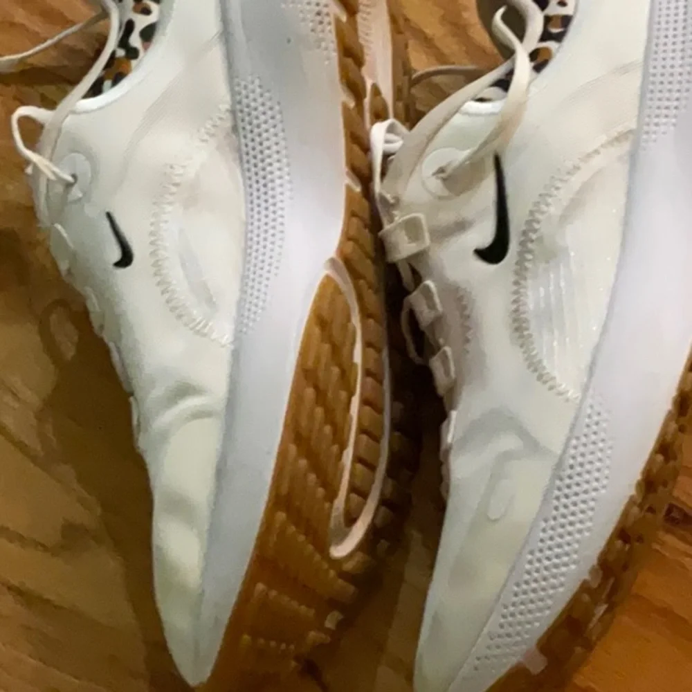 Nike White Sneakers with Leopard Accents - Picture 7 of 8